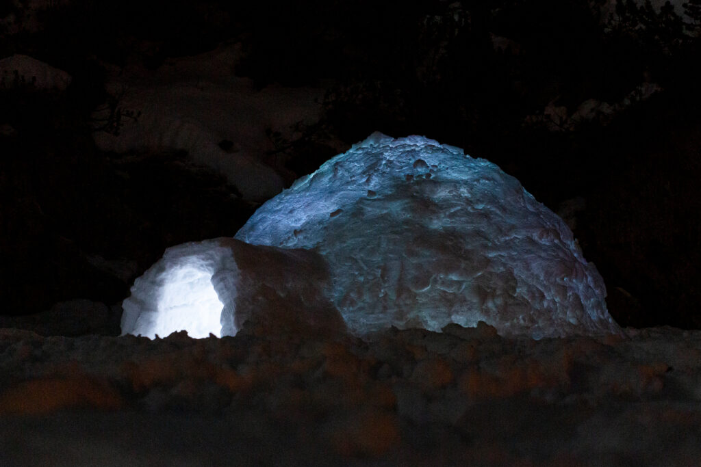 Iglu bei Nacht